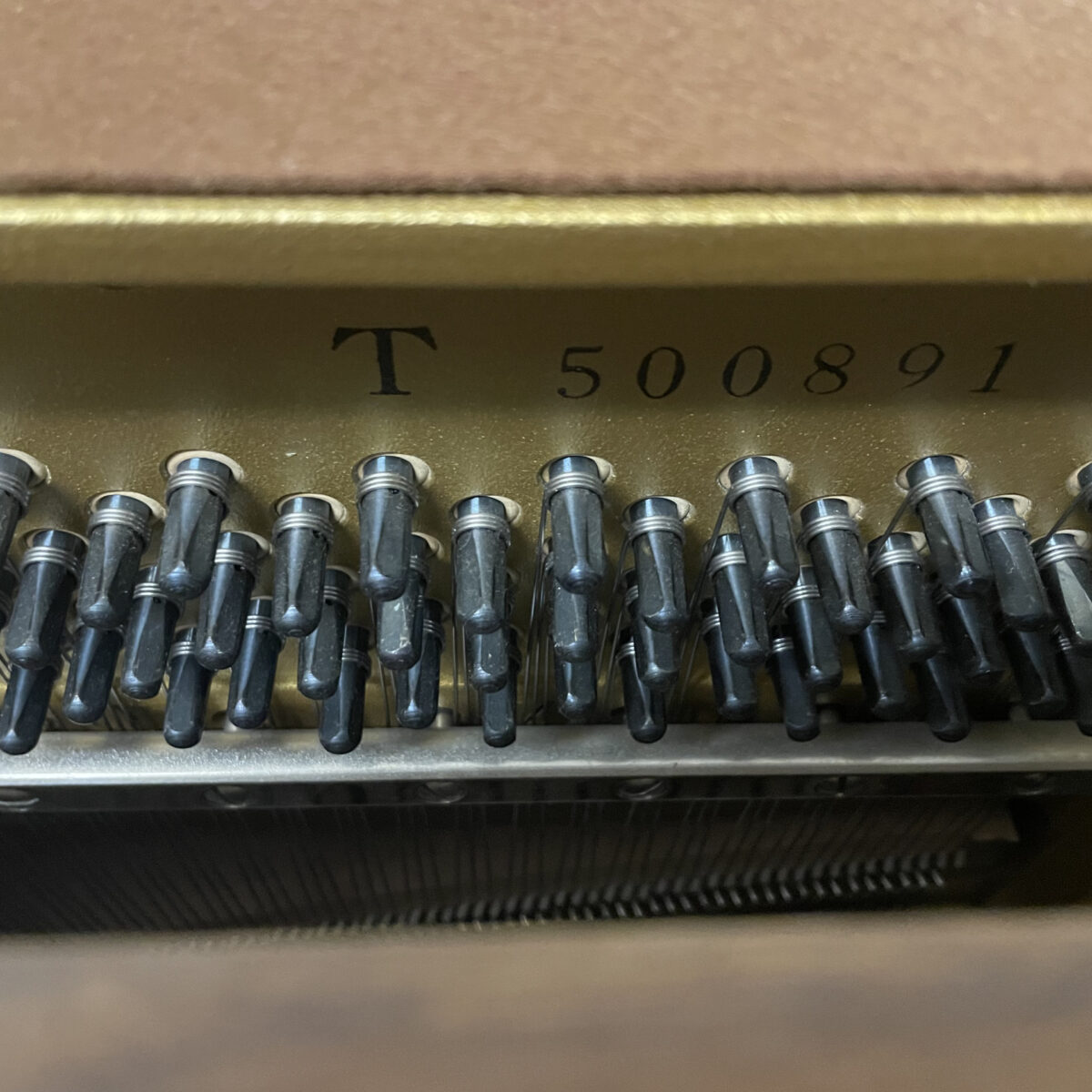 Yamaha LU11 Upright